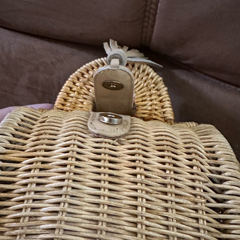 Cleobella Tan Crossbody Bag - Picture 3 of 5